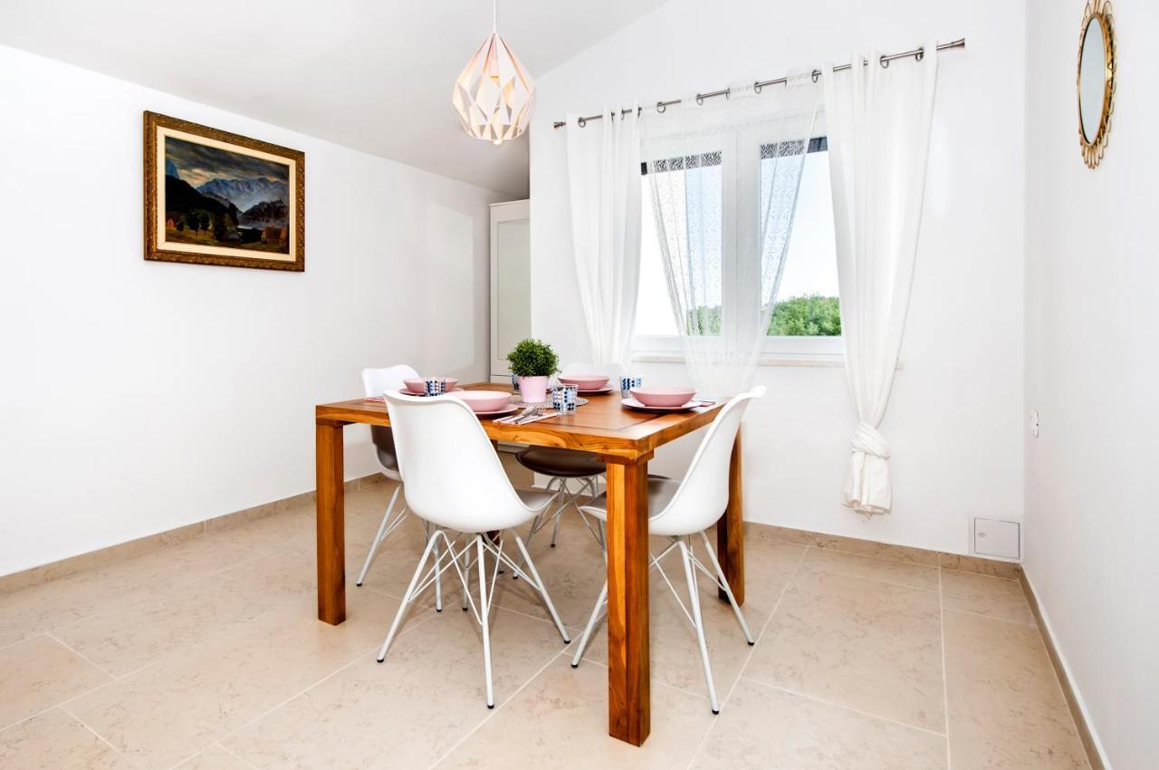 Vanesa Appartement *
